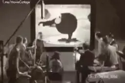 ‏پشت‌صحنه افکت و صداگذارى کارتون‌ها در سال‌های دهه‌ی 1950 در استودیوهای فیلمسازی آمریکا+ویدئو 