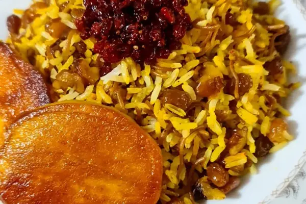 ناهار طرز تهیه رشته پلو با کشمش درست کن، محشر میشه | طرز تهیه رشته پلو با کشمش 