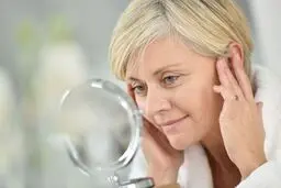 نوارچسب مخصوص صورت باعث از بین رفتن چین و چروک‌ها 