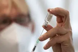 اثربخشی دز تقویتی واکسن کرونا با گذشت ۱۰ هفته کاهش می یابد 