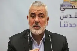 اسماعیل هنیه   |   رئیس دفتر سیاسی حماس وارد لبنان شد.