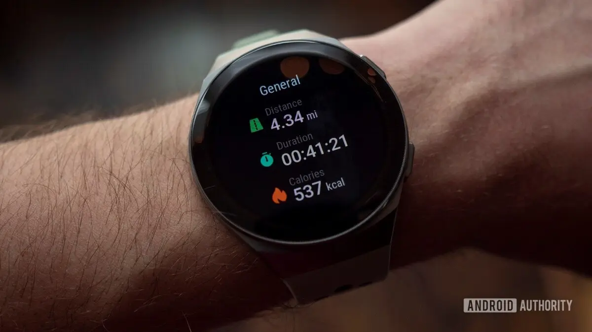 چگونه ساعت هوشمند Huawei Watch GT 2e از سلامتی کاربر محافظت می‌کند؟

