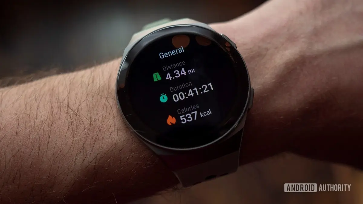 چگونه ساعت هوشمند Huawei Watch GT 2e از سلامتی کاربر محافظت می‌کند؟

