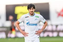 سردار آزمون پدر شد! | دادگاه روسیه علیه آزمون رای داد | سردار باید نفقه این کودک و مادرش را پرداخت کند 