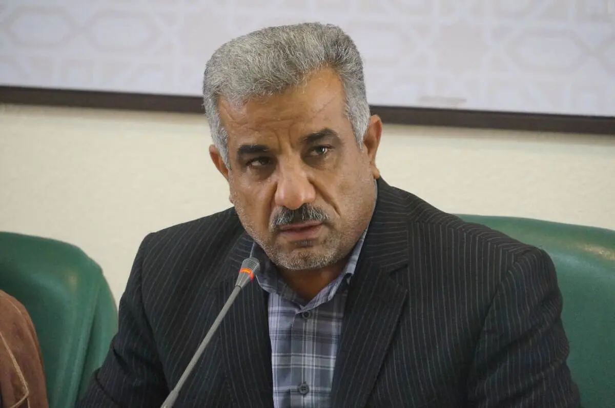 اتاق کار کارمندان خانم و آقا باید جدا شود | تهدید جدی فرماندار بوشهر