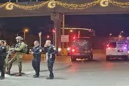 ایست بازرسی همچنان فعال است 