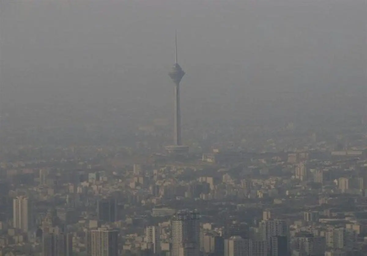 تداوم آلودگی هوا در تهران، کرج | بارش باران در این استانها 
