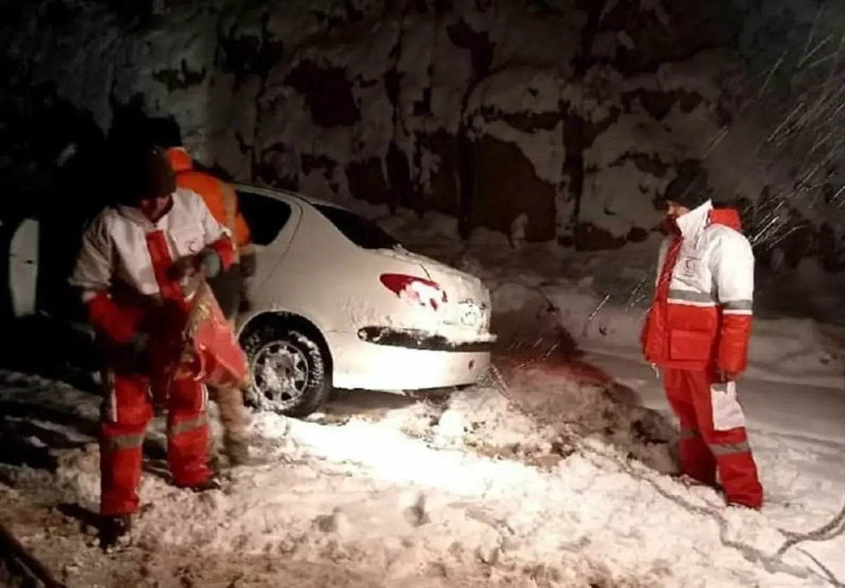 فوت ‌۳ سرنشین خودروی گرفتار در برف و کولاک