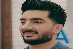 هجوم مردم به فرزاد فرزین در افتتاحیه یک فروشگاه + ویدئو