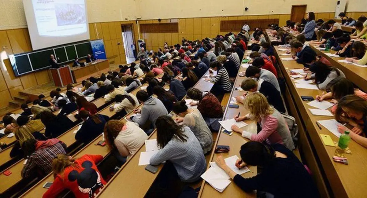 آلمان پذیرای ۱۰۰هزار دانشجوی اوکراینی می‌شود