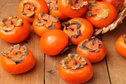 خواص باورنکردنی خرمالو 