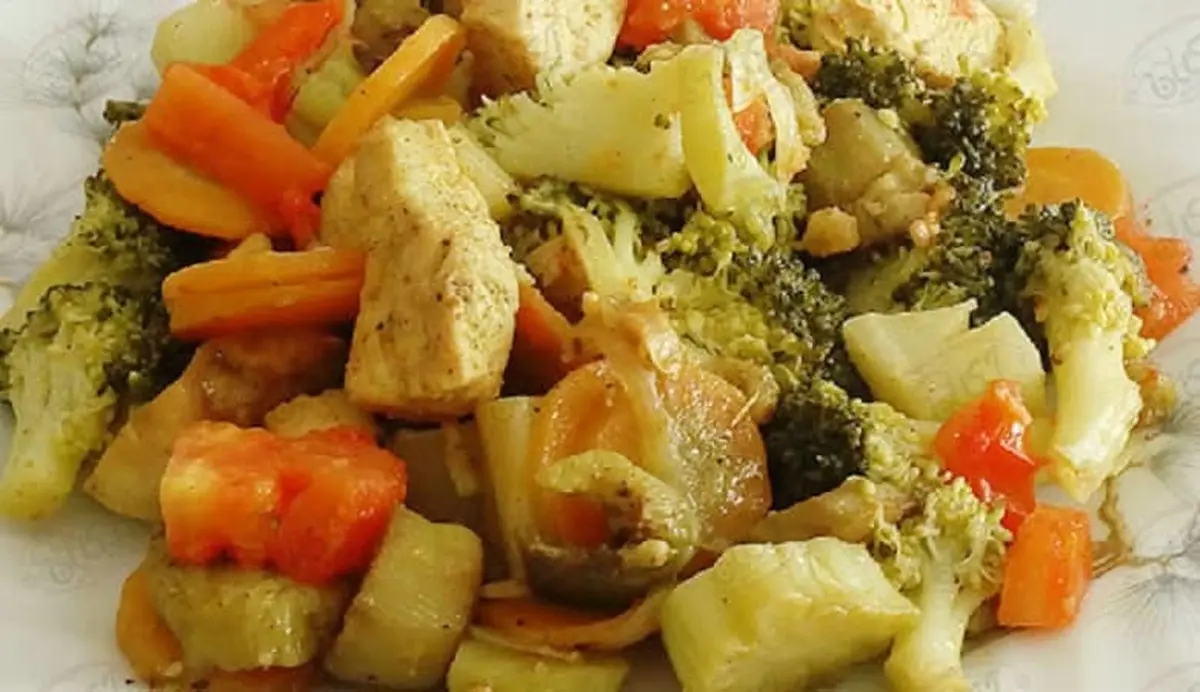  طرز تهیه خوراک قارچ و هویج 