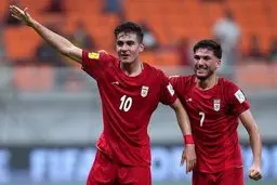 جشن شادی بازیکنان ایران پس از پیروزی تاریخی در برابر برزیل | پیروزی تیم‌های نوجوانان ایران در برابر برزیل