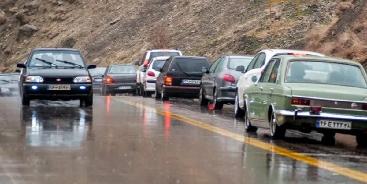 آخرین وضعیت جاده‌ها و راه‌ها، امروز ۲ فروردین ۱۴۰۱ | ترافیک سنگین در محور‌های چالوس و هراز | بارش برف و باران در برخی جاده‌های ۱۲ استان