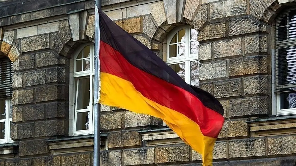 آلمان ۴۰ دیپلمات روس را اخراج کرد