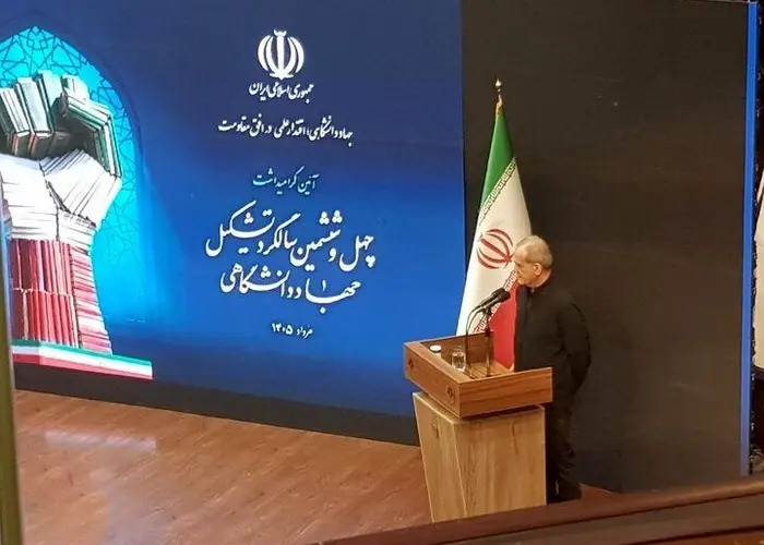 پزشکیان: هیچ مانعی وجود ندارد که نتوانیم آن را حل کنیم؛ باید به جوانان اعتماد کنیم | دشمنان، افراد گره‌گشا و توانمند را هدف قرار می‌دهند
