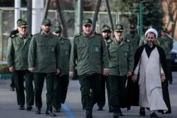 سردار علی فضلی به دانشگاه امام حسین بازگشت+ عکس