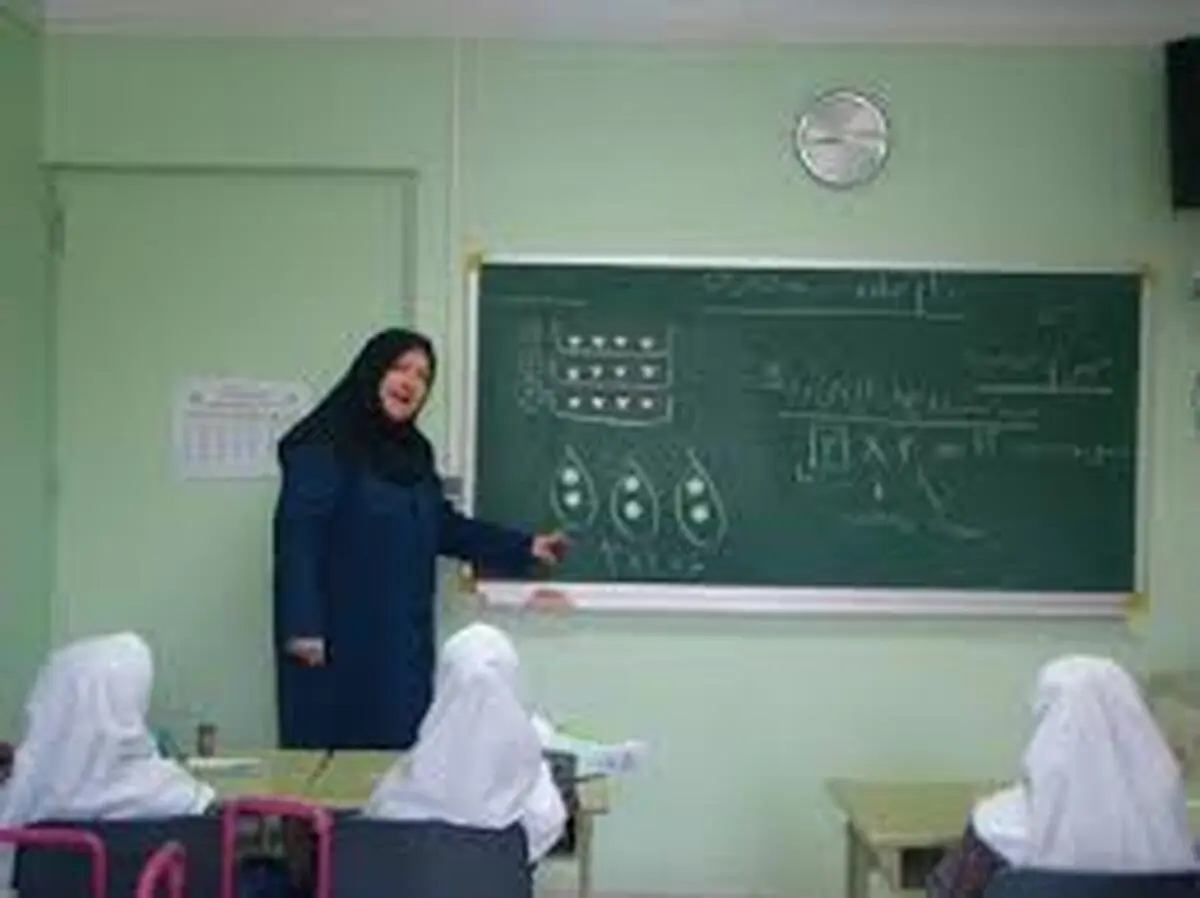 تا شروع سال تحصیلی ۲۵ هزار نفر از معلمین حق التدریسی جذب آموزش و پرورش خواهند شد