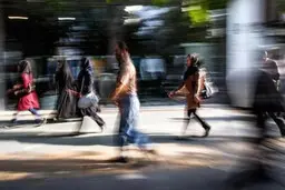 فقر چگونه مانع توسعه پایدار می‌شود؟ | دومینوی فقر