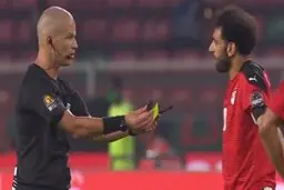 پیشنهاد داور به محمد صلاح: تو داوری کن!+ویدئو