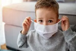 چه کودکانی نباید ماسک بزنند؟