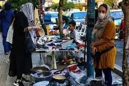 مترو؛ بازار سیاه روزانه یا نجات معیشت |شناسنامه برای دستفروش؟