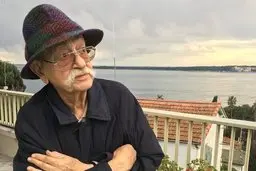 مصطفی فرزانه، نویسنده و فیلم‌ساز، درگذشت