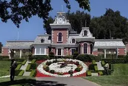 میلیاردر آمریکایی اقامتگاه «ناکجاآباد» متعلق به مایکل جکسون را خرید 