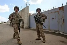 برخورد راکت به پایگاه النصر در بغداد