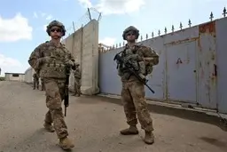 برخورد راکت به پایگاه النصر در بغداد