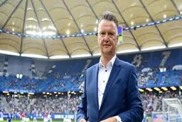 
سرمربی جدید تیم ملی هلند انتخاب شد

