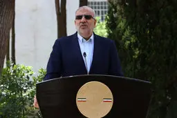 وزیر نفت: هیچ مشکلی برای تامین بنزین نداریم | تمام جایگاه‌های کشور فعال هستند