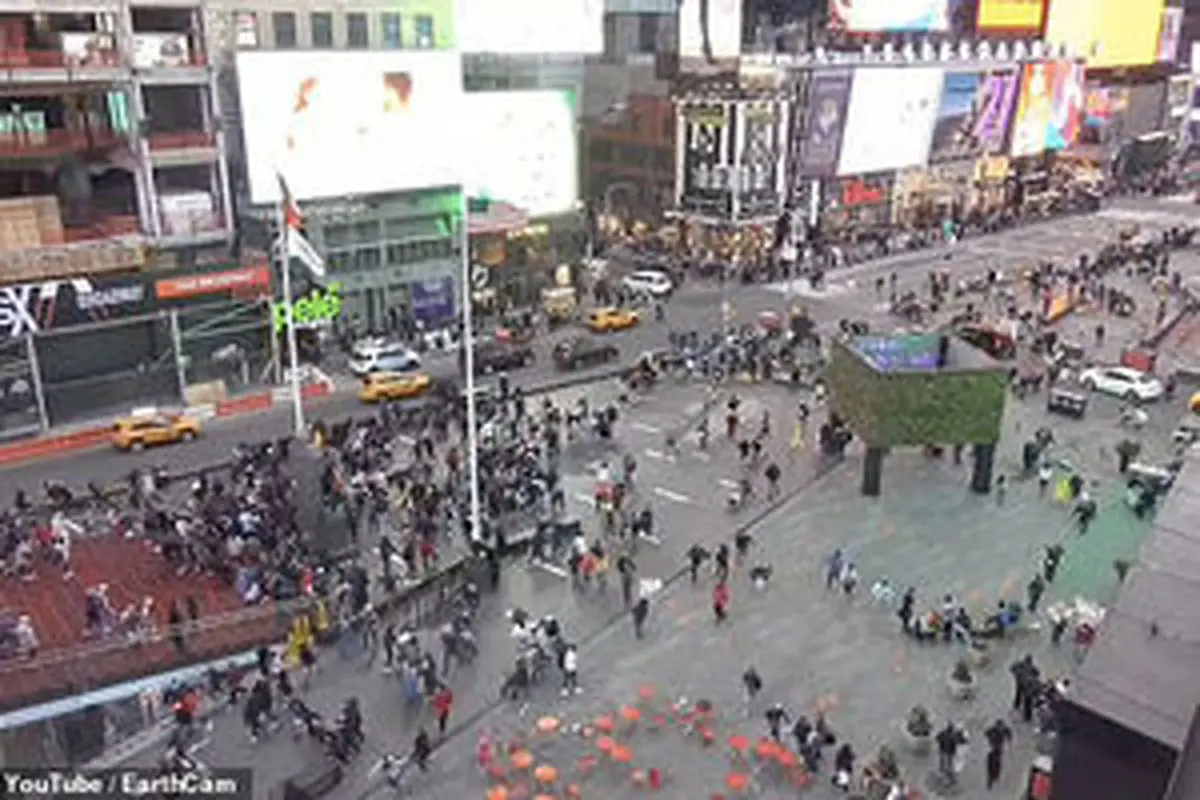 انفجار در میدان تایمز نیویورک + ویدئو 