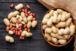 واردات بادام زمینی ۳۳ میلیون دلاری شد 