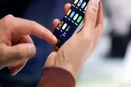 امکان تماس با خارج از کشور فراهم شد| این تماس‌ها با کندی همراه است و بعضا پیام «شماره مورد نظر اشغال است»، شنیده می‌شود| از خارج کشور نمی‌توان با شماره تلفن‌های همراه و ثابت داخل ایران، ارتباط برقرار کرد