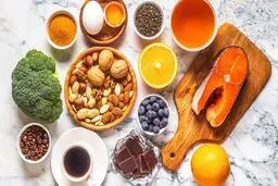 از این مواد غذایی دوری کنید! | معرفی مواد غذایی مضر برای مغز 