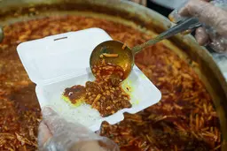 هزینه هر پرس غذای نذری چقدر است؟
