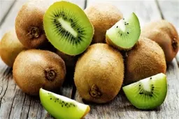 برای پیشگیری و درمان سرماخوردگی "کیوی" میل کنید