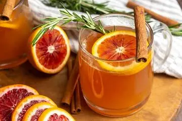 نوشیدنی پاییزی با طعم پرتقال | آموزش چای پرتقالی خانگی + ویدئو