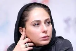 عکس غیر قابل باور از بازیگر سریال زخم کاری کنار آتیلا پسیانی | محال است رعنا آزادی ور را در این عکس بشناسید