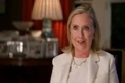 
هشدار هیلاری کلینتون  |  با سه میلیون رای بیشتر هم می‌توان باخت
