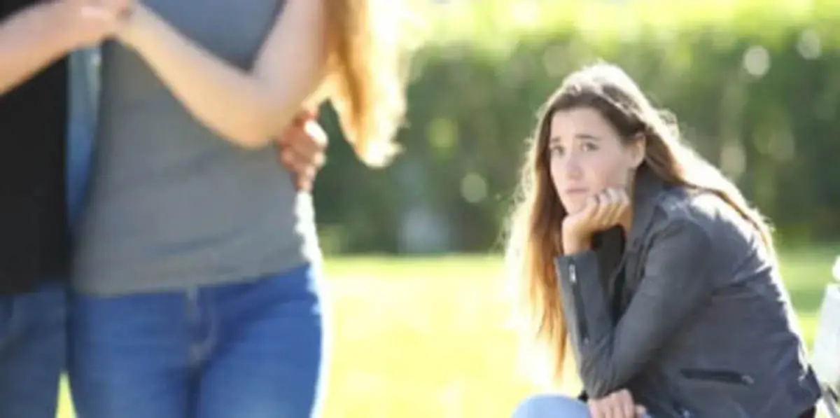 مقایسه همسر:زهری که آرام آرام ریشه زندگی مشترک را می‌خشکاند