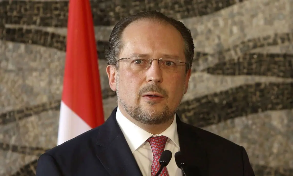 
 وزیر خارجه اتریش  |  الکساندر شالنبرگ»به کرونا مبتلا شد.
