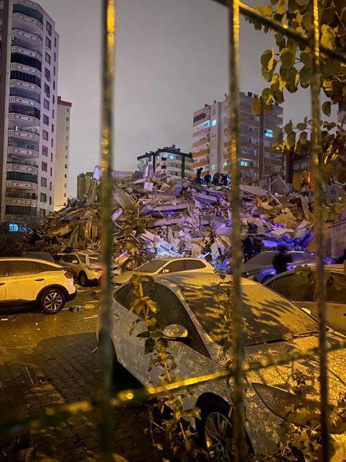زلزله مهیب ترکیه را لرزاند | زلزله ۷/۸ ریشتری در ترکیه+ویدئو 