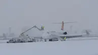 
فرودگاه رشت به علت برف سنگین بسته شد

