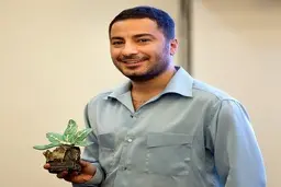 پوشش عجیب نوید محمدزاده +عکس
