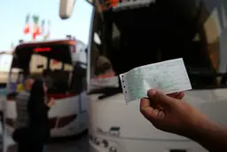 
 فروش بلیت اتوبوس و تاکسی بین‌شهری به کرونایی‌ها ممنوع شد
