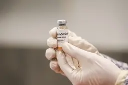 
رمدسیویر" تنها در قالب مطالعه کارآزمایی بالینی است