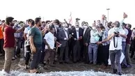 سخنرانی احمدی نژاد در بندر دیر+عکس|  احمدی نژاد مسئول گسترش کرونا در دیر است .