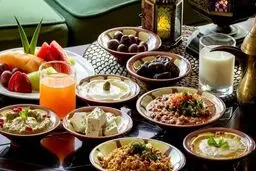 خوراکی‌هایی که برای گشودن روزه مناسب نیست 